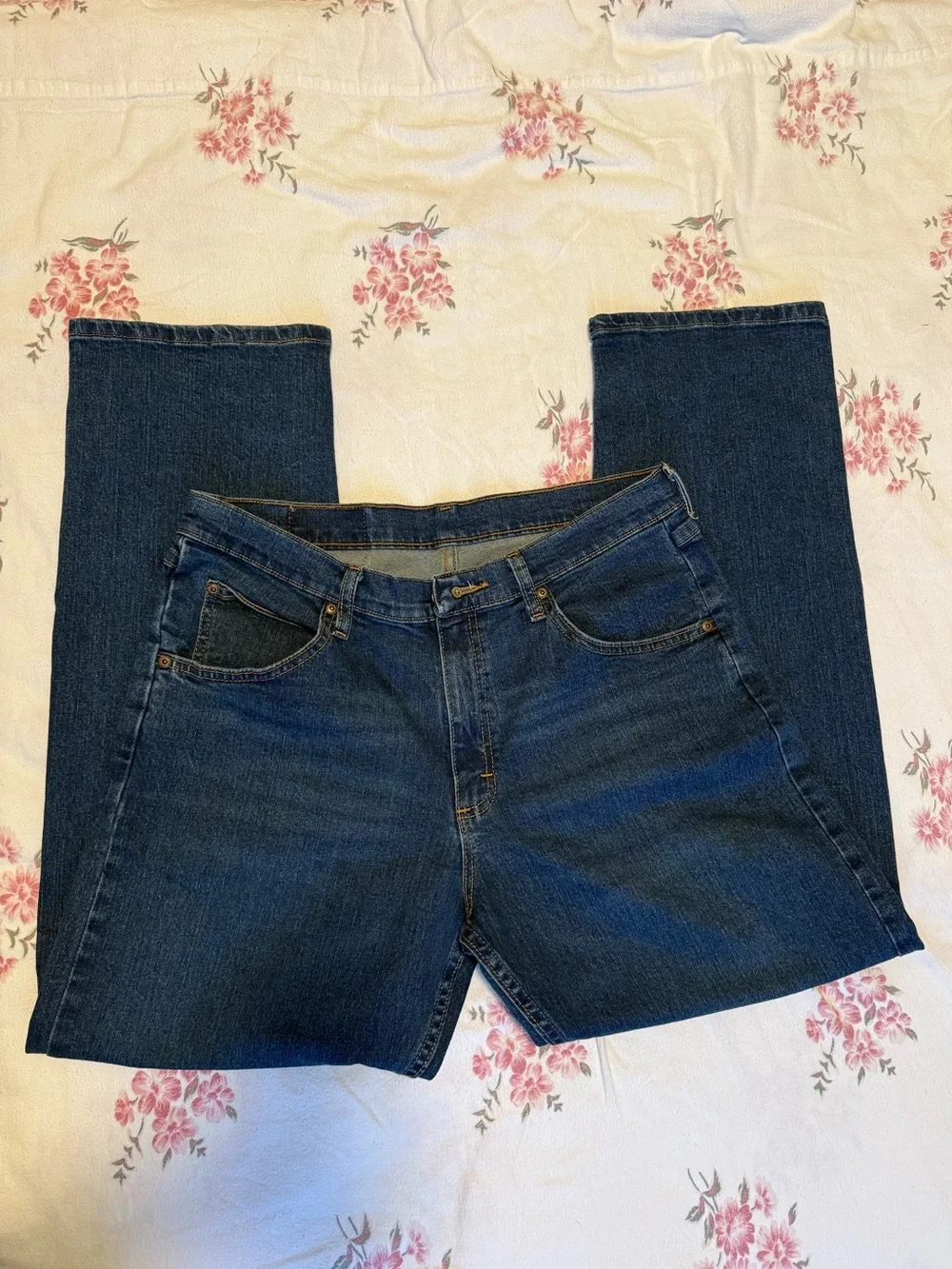 Wrangler Men's Straight Leg Jeans in Dark Denim Blue 33 x 34